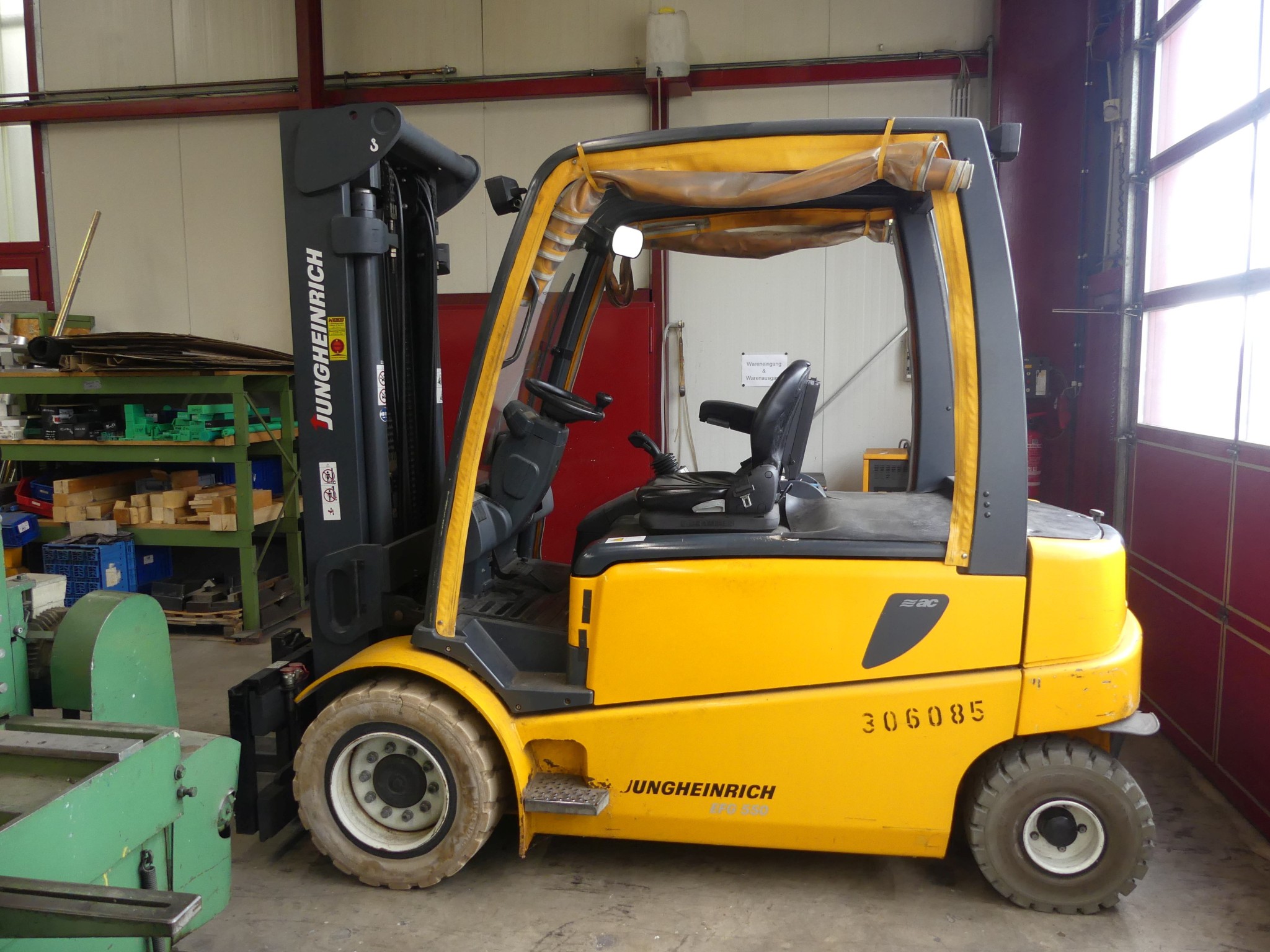 Maschinen und Betriebsausstattung eines Maschinenbauunternehmens-13