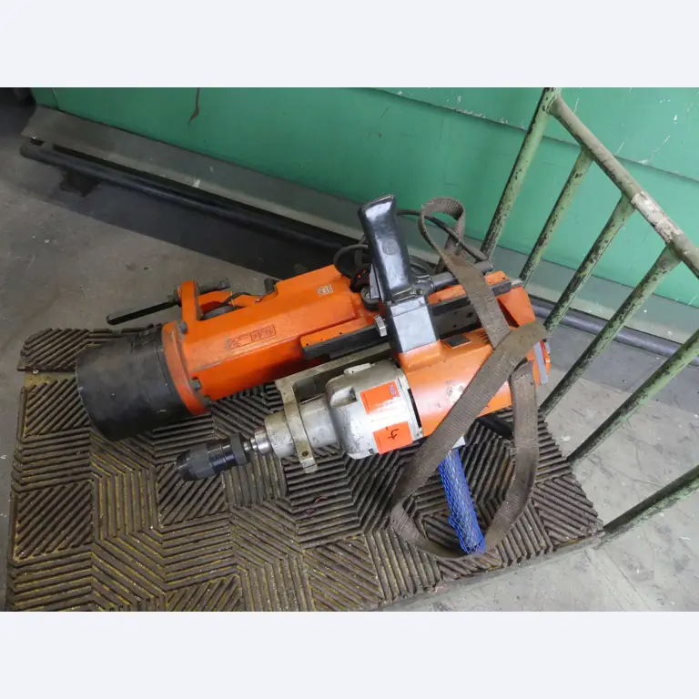 Maschinen und Betriebsausstattung eines Maschinenbauunternehmens-1