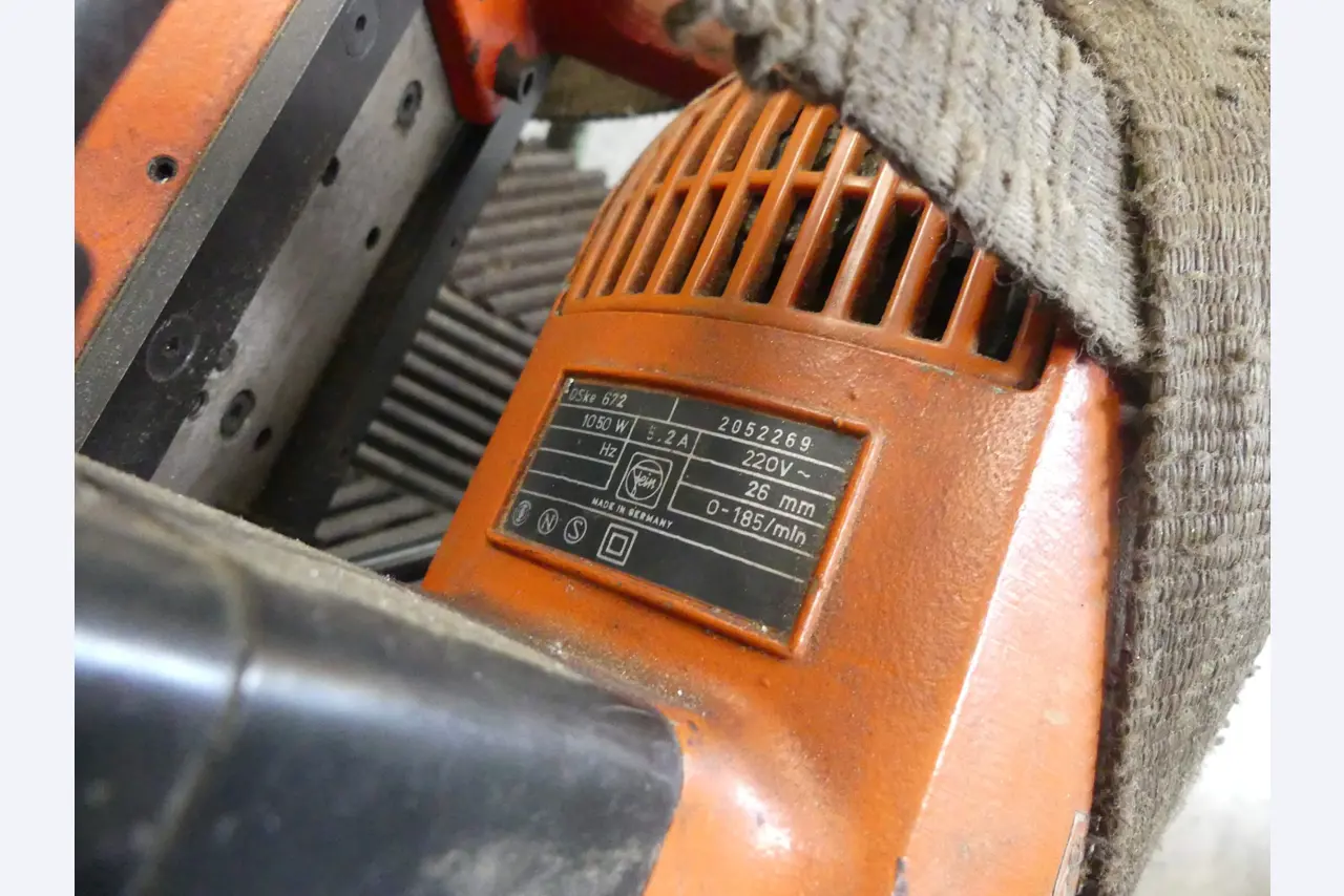 Maschinen und Betriebsausstattung eines Maschinenbauunternehmens-3