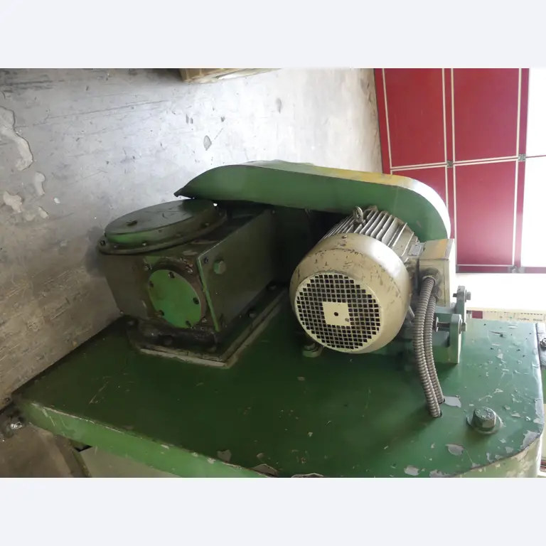 Maschinen und Betriebsausstattung eines Maschinenbauunternehmens-3