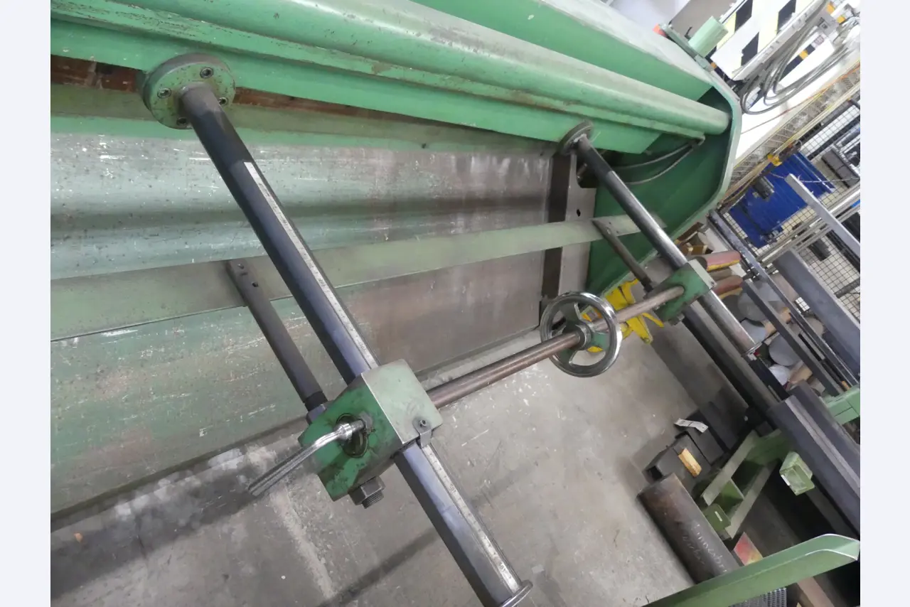 Maschinen und Betriebsausstattung eines Maschinenbauunternehmens-6