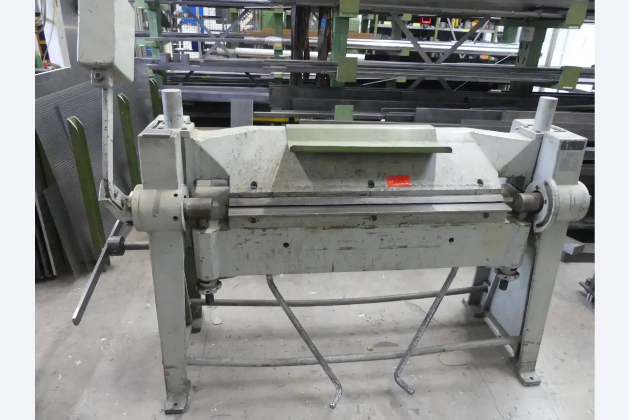 Maschinen und Betriebsausstattung eines Maschinenbauunternehmens-1