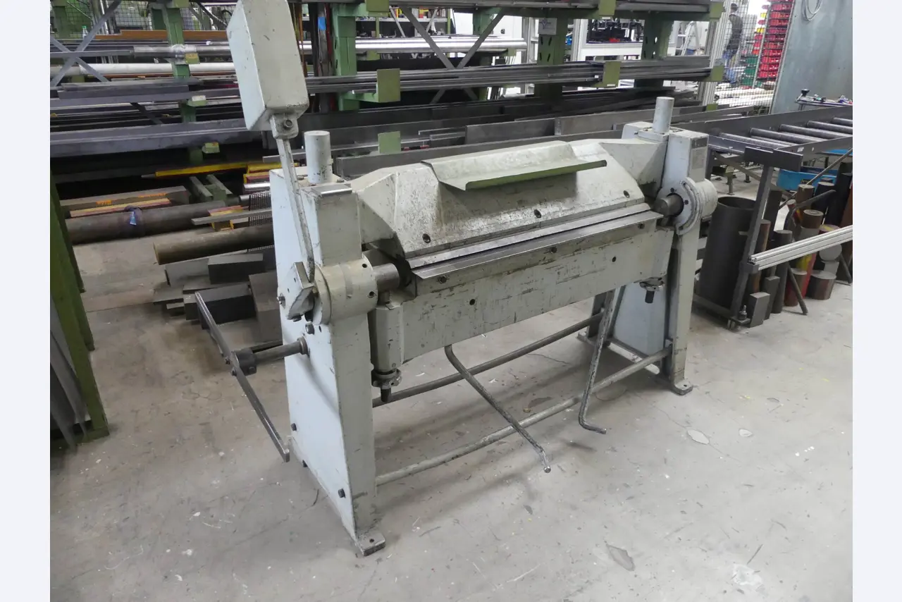 Maschinen und Betriebsausstattung eines Maschinenbauunternehmens-2