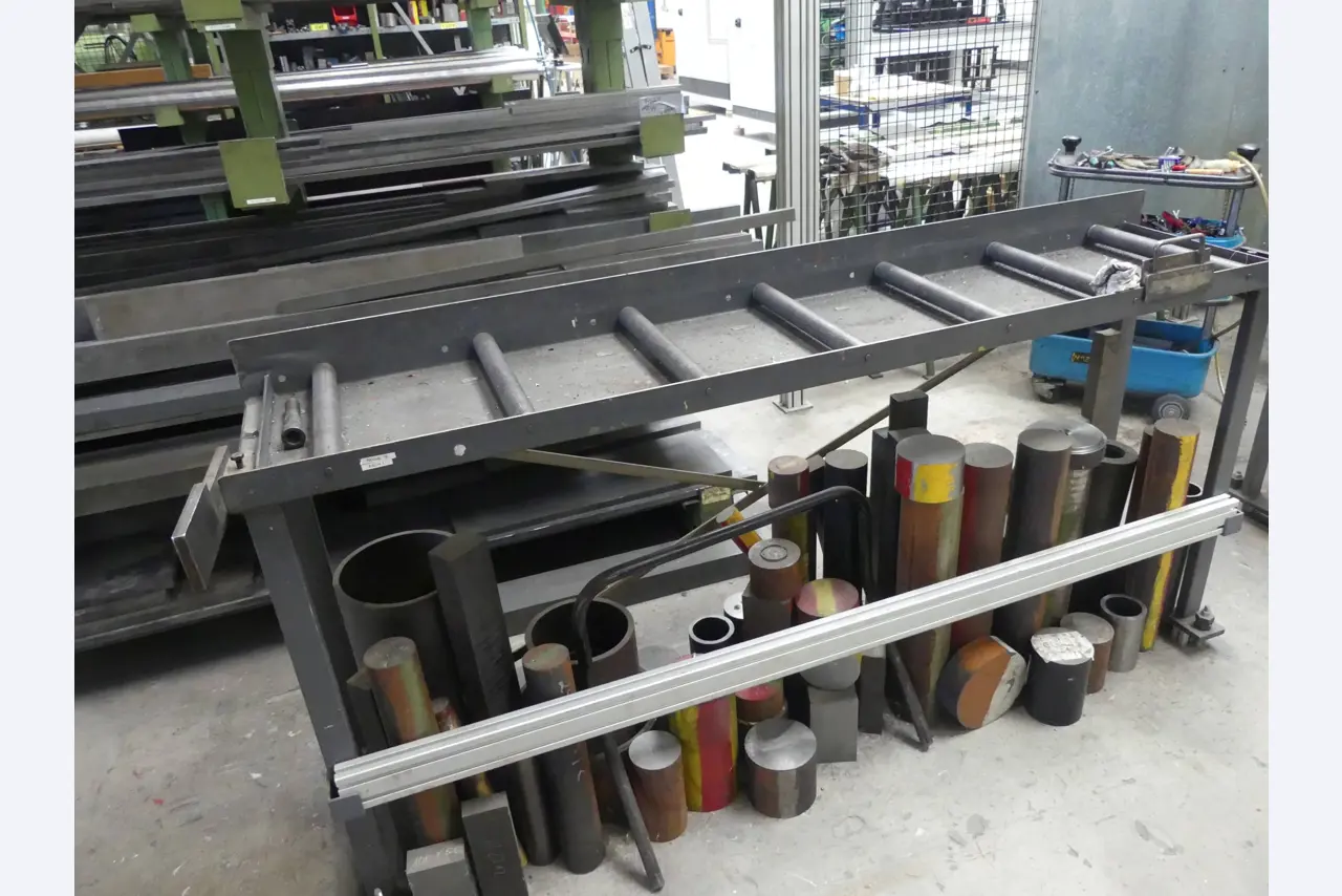 Maschinen und Betriebsausstattung eines Maschinenbauunternehmens-10