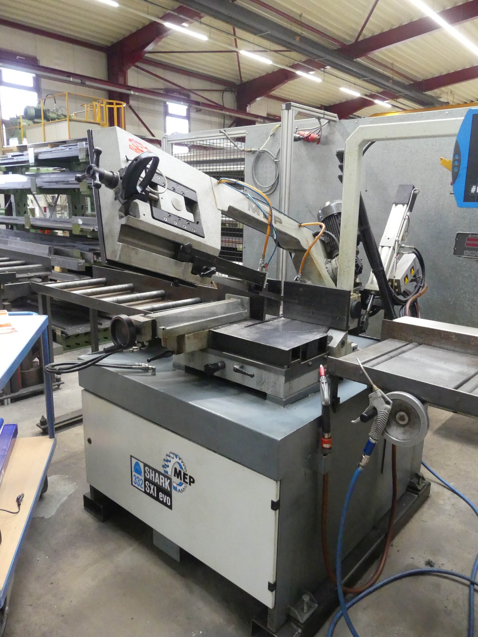 Maschinen und Betriebsausstattung eines Maschinenbauunternehmens-1