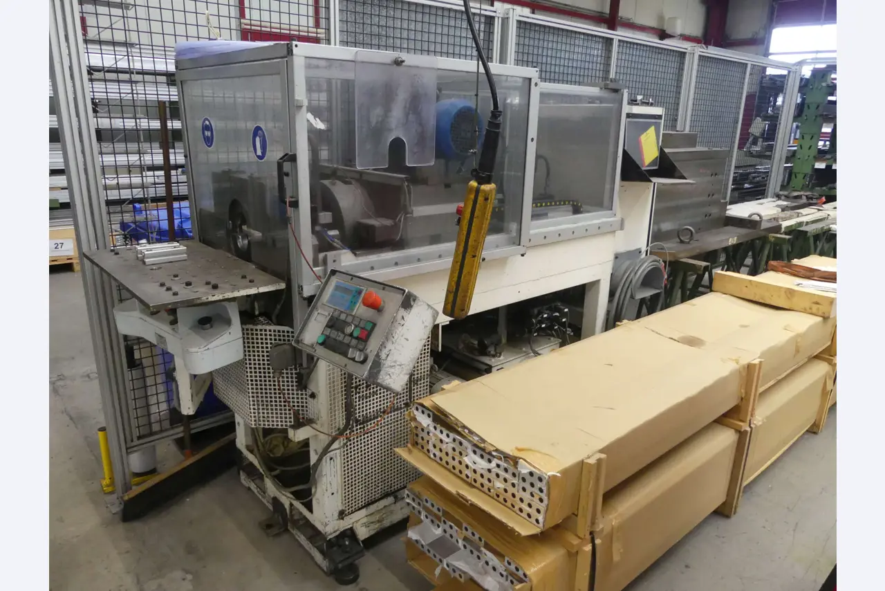 Maschinen und Betriebsausstattung eines Maschinenbauunternehmens-3