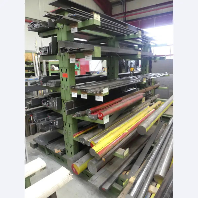 Maschinen und Betriebsausstattung eines Maschinenbauunternehmens-1