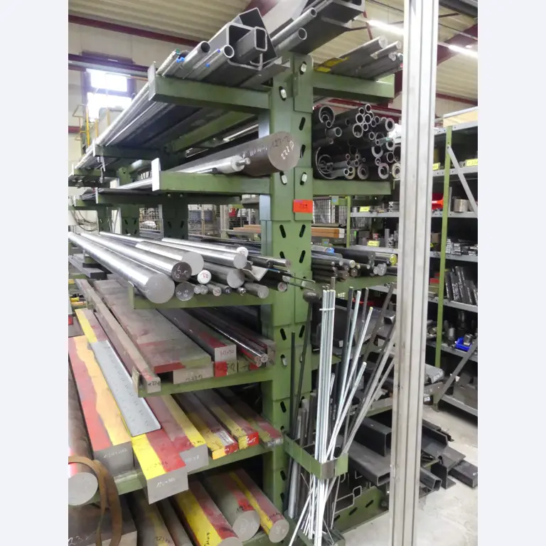 Maschinen und Betriebsausstattung eines Maschinenbauunternehmens-1