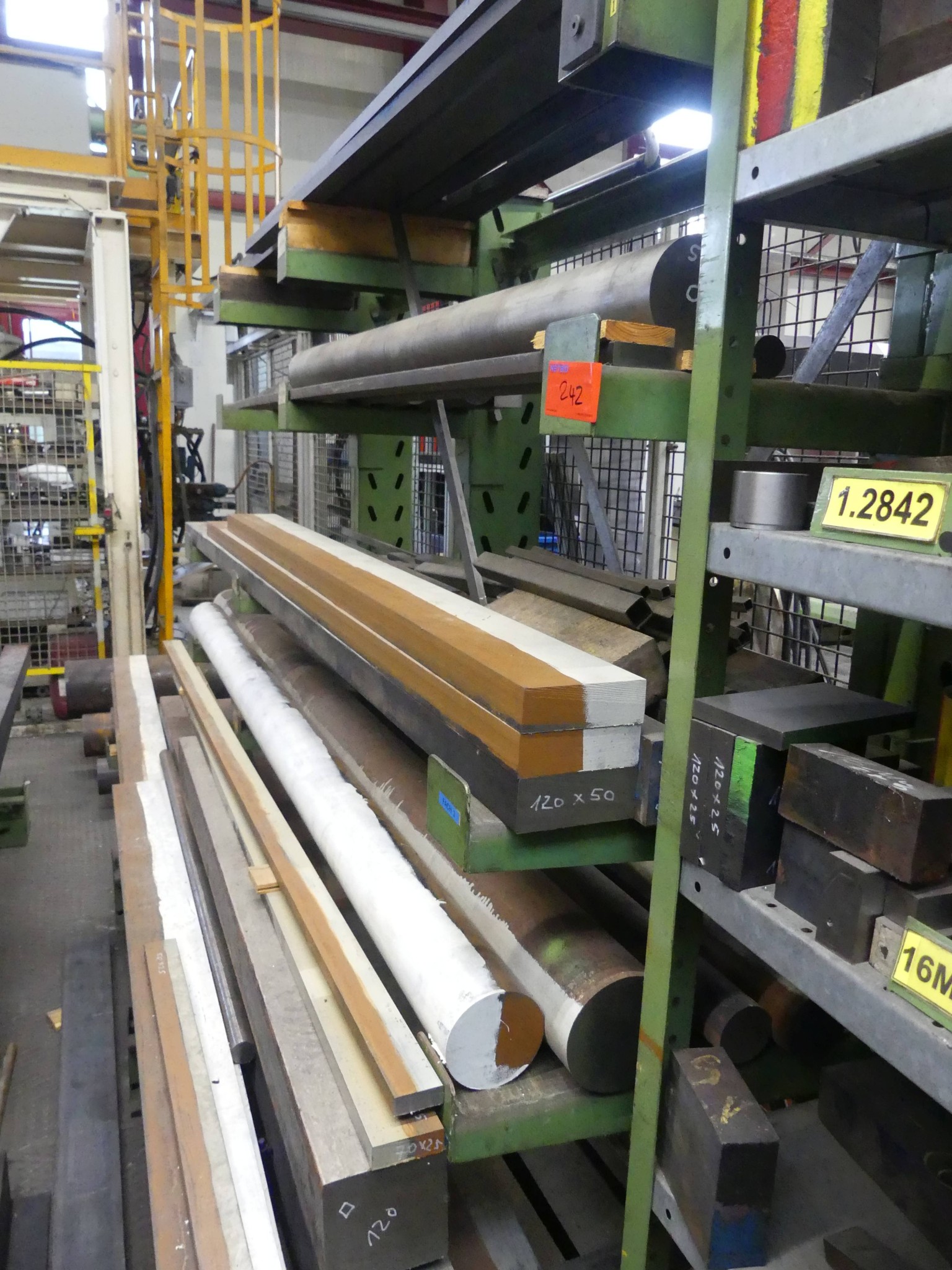 Maschinen und Betriebsausstattung eines Maschinenbauunternehmens-1