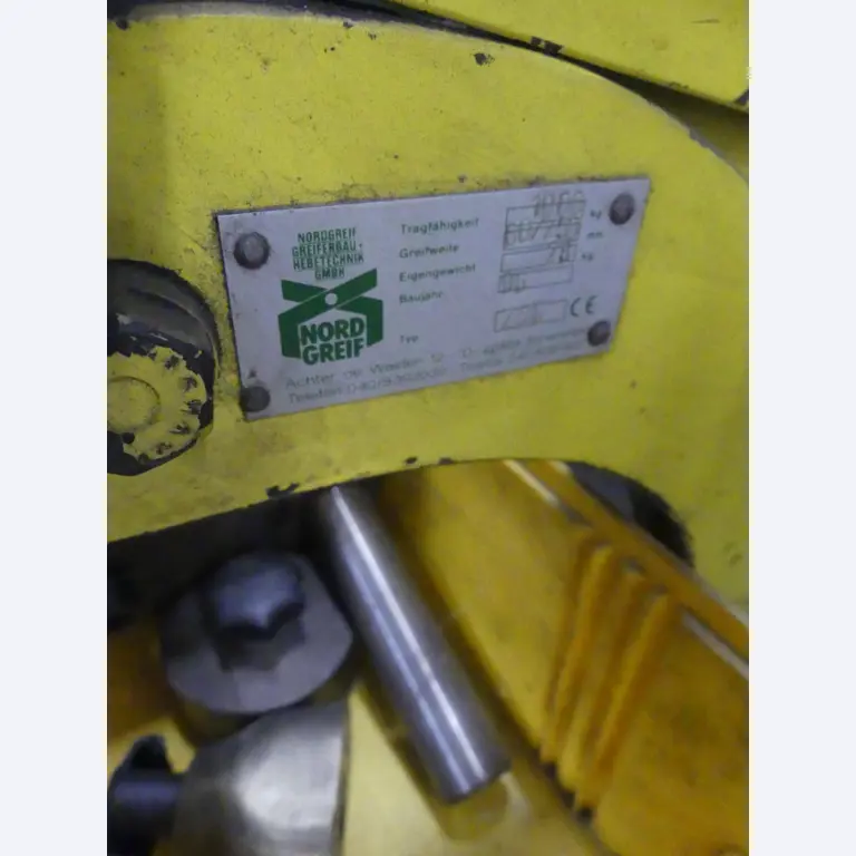 Maschinen und Betriebsausstattung eines Maschinenbauunternehmens-3