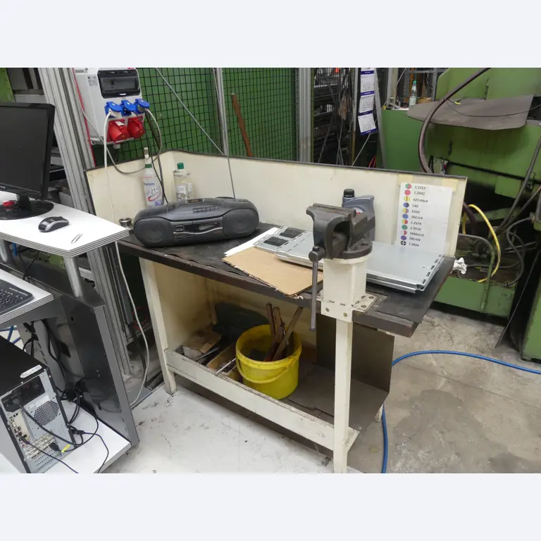 Maschinen und Betriebsausstattung eines Maschinenbauunternehmens-1