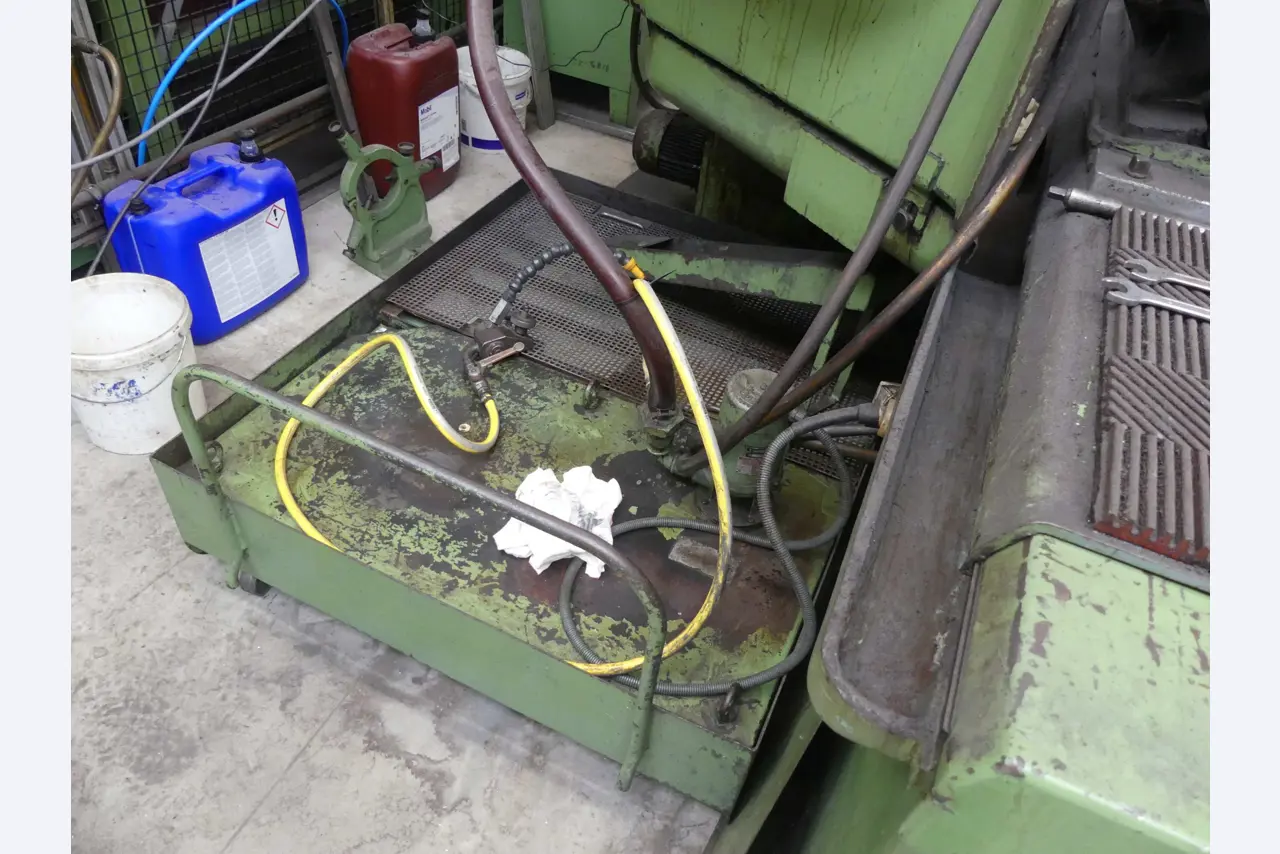 Maschinen und Betriebsausstattung eines Maschinenbauunternehmens-10