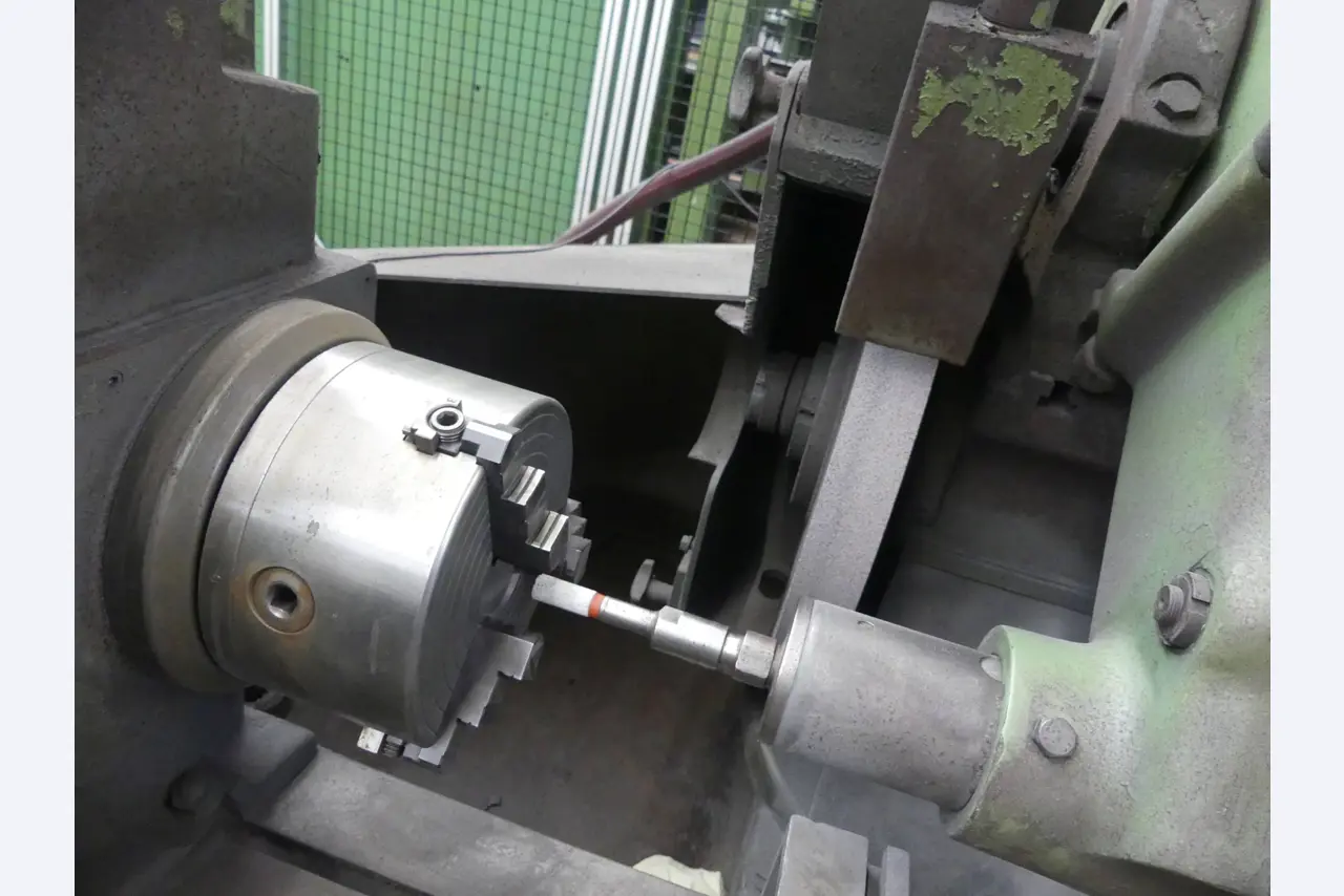 Maschinen und Betriebsausstattung eines Maschinenbauunternehmens-6