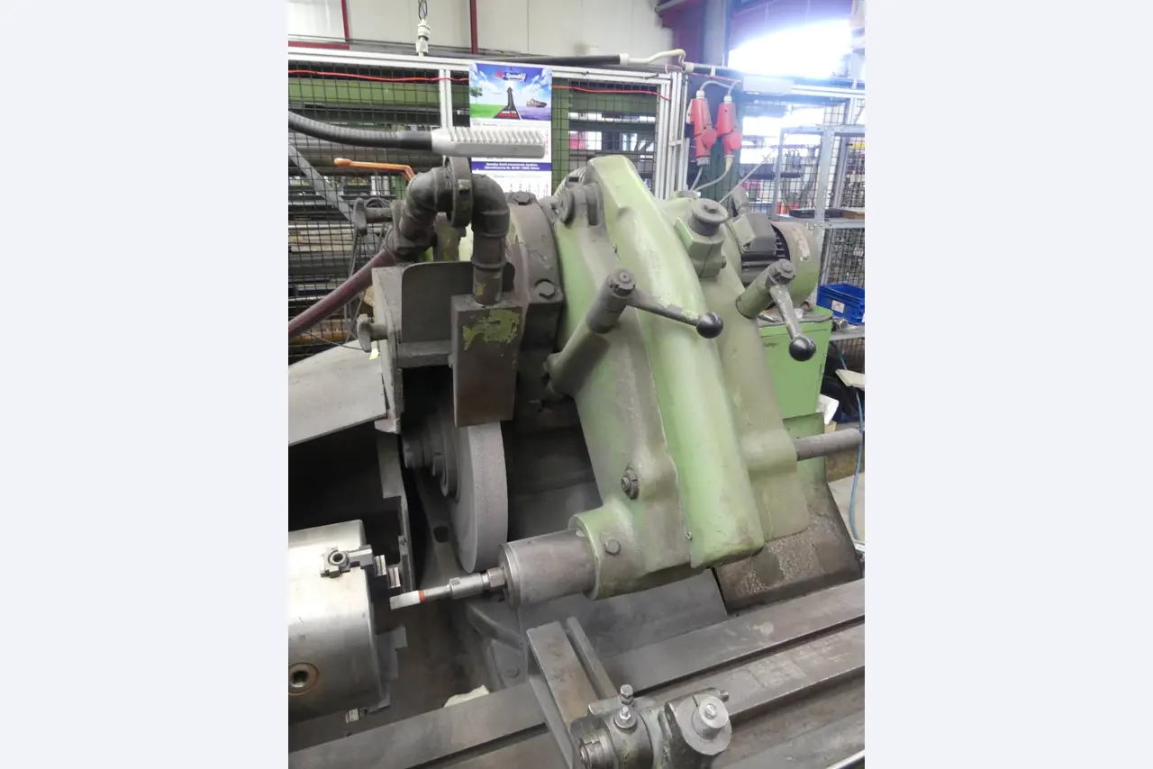 Maschinen und Betriebsausstattung eines Maschinenbauunternehmens-8