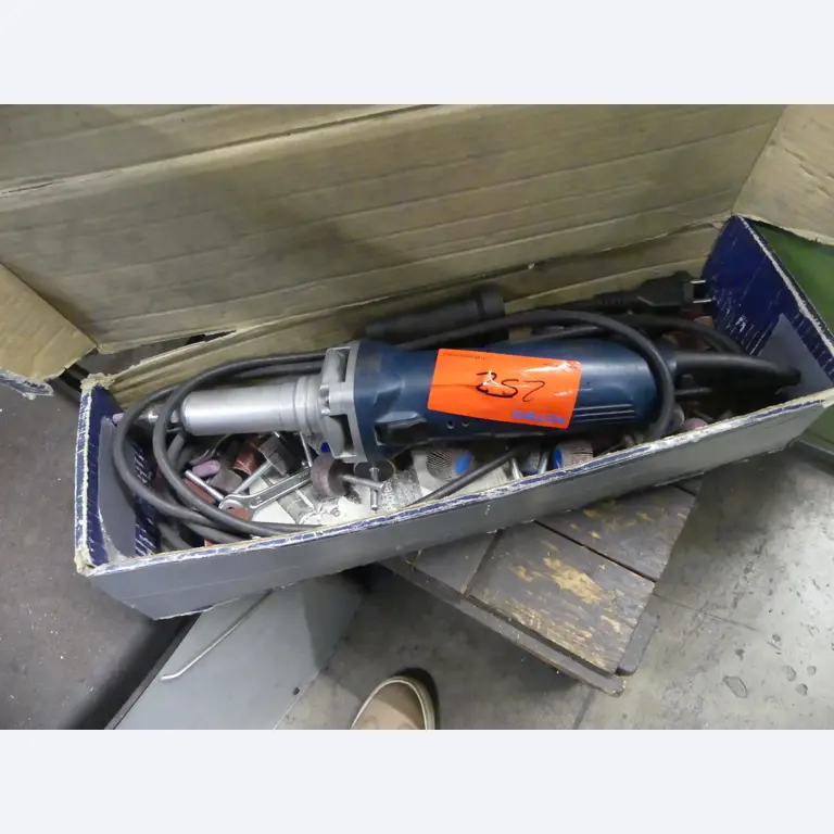 Maschinen und Betriebsausstattung eines Maschinenbauunternehmens-1