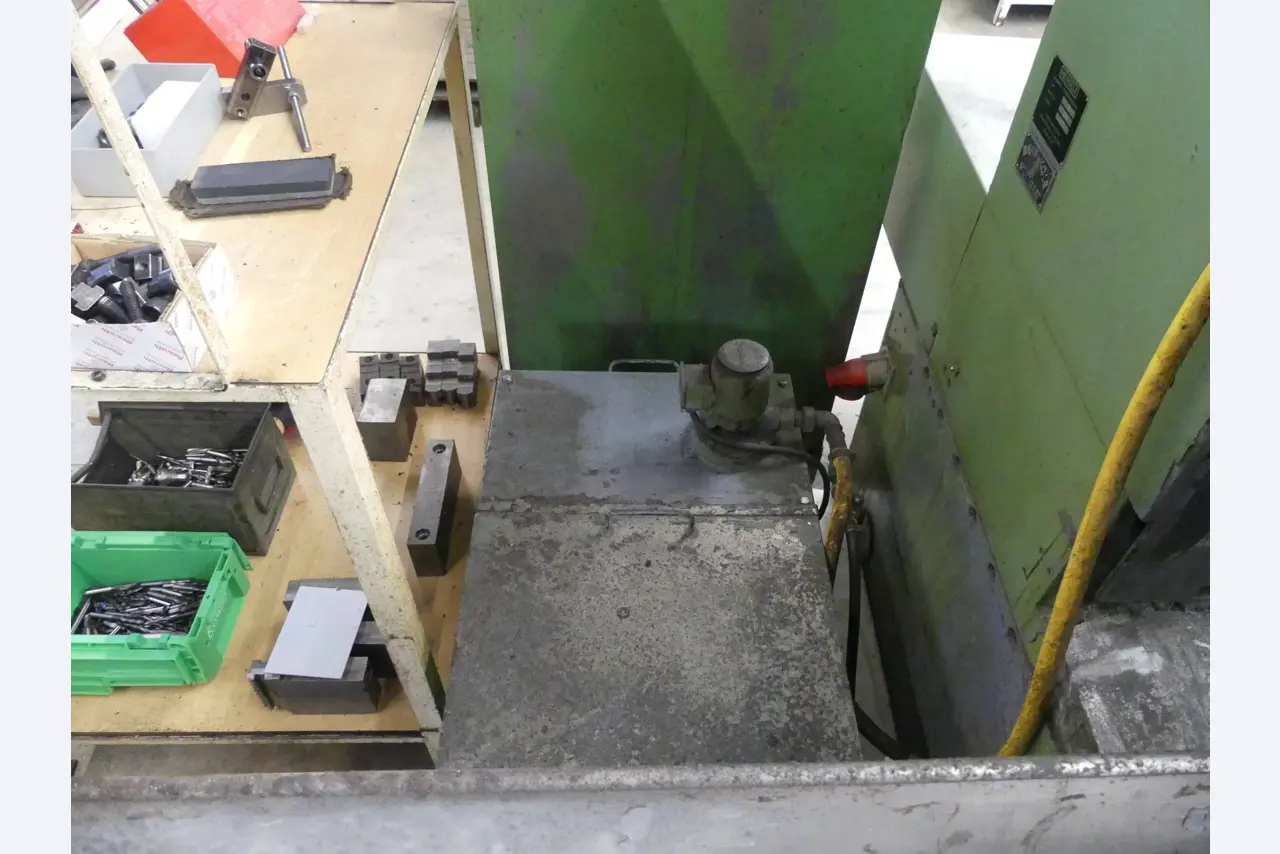 Maschinen und Betriebsausstattung eines Maschinenbauunternehmens-10