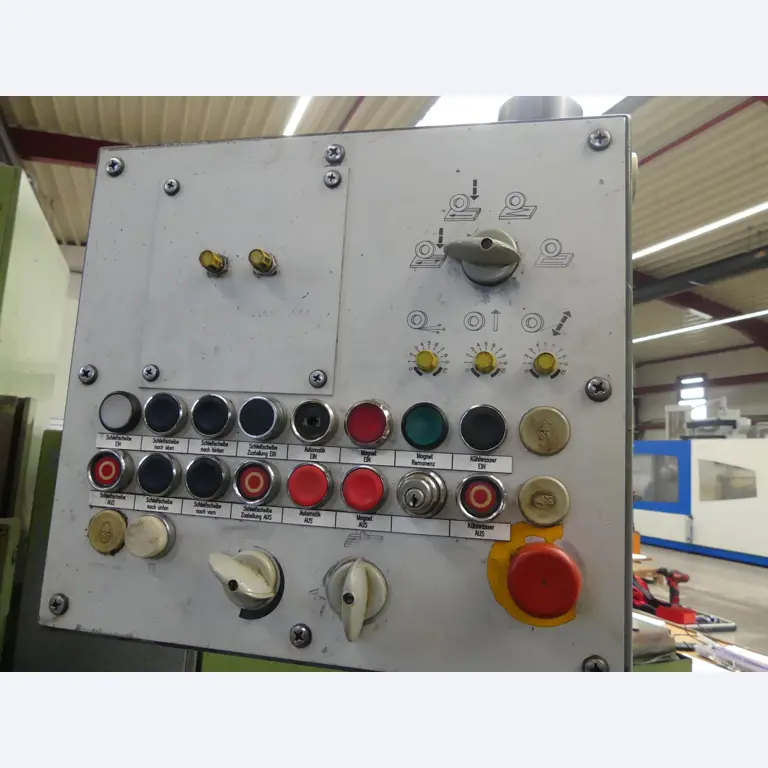 Maschinen und Betriebsausstattung eines Maschinenbauunternehmens-6