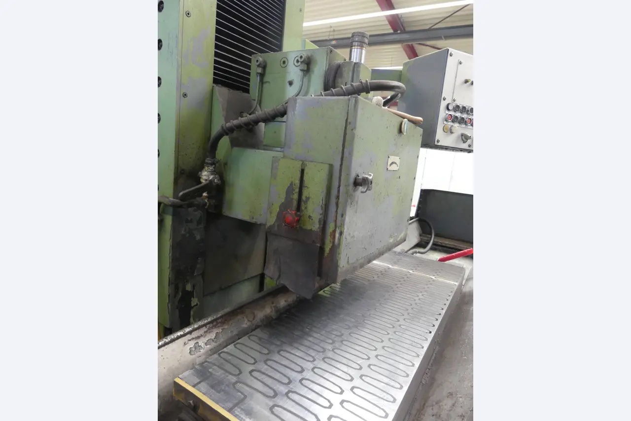 Maschinen und Betriebsausstattung eines Maschinenbauunternehmens-9