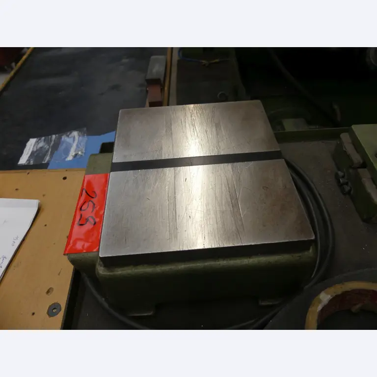 Maschinen und Betriebsausstattung eines Maschinenbauunternehmens-1