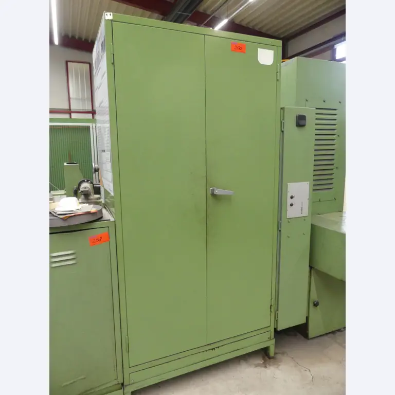 Maschinen und Betriebsausstattung eines Maschinenbauunternehmens-1