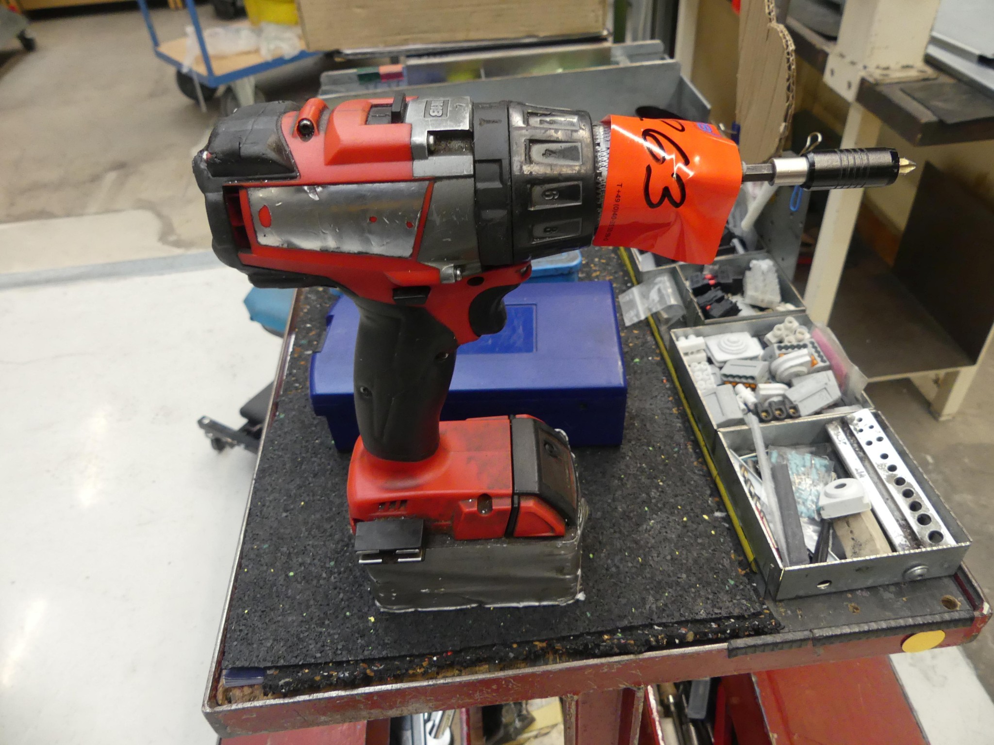 Maschinen und Betriebsausstattung eines Maschinenbauunternehmens-1