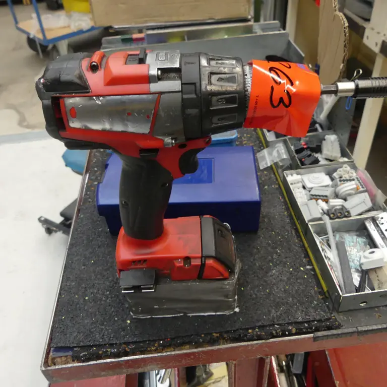 Akkuschrauber Milwaukee