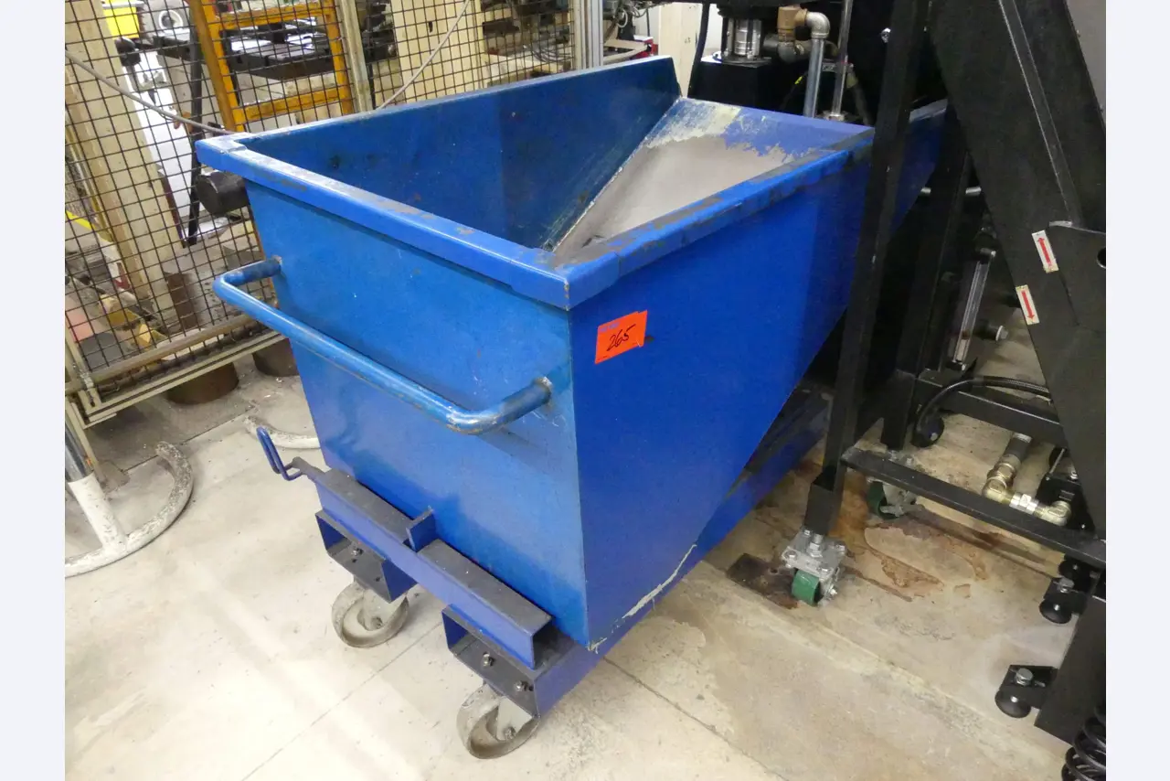 Maschinen und Betriebsausstattung eines Maschinenbauunternehmens-1