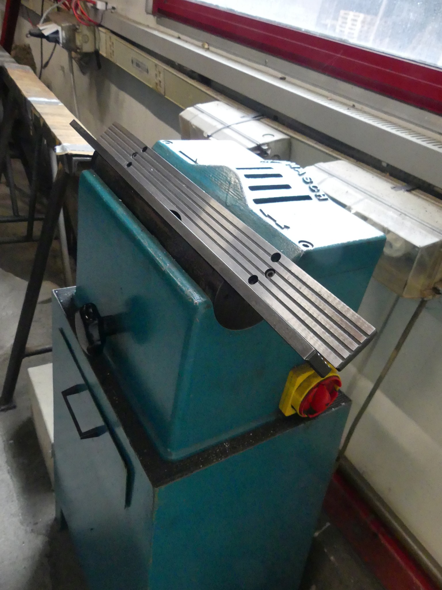 Maschinen und Betriebsausstattung eines Maschinenbauunternehmens-3