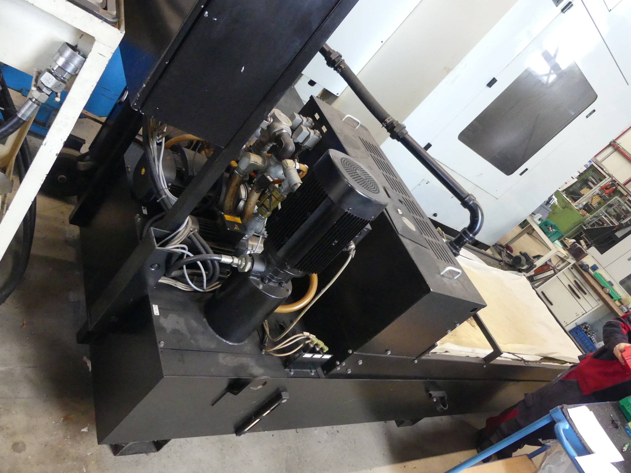 Maschinen und Betriebsausstattung eines Maschinenbauunternehmens-10