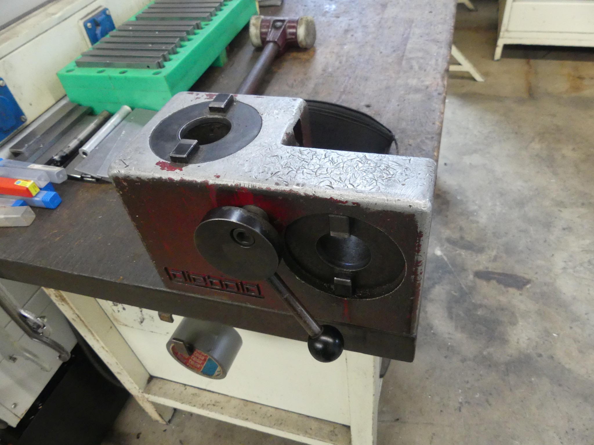 Maschinen und Betriebsausstattung eines Maschinenbauunternehmens-2