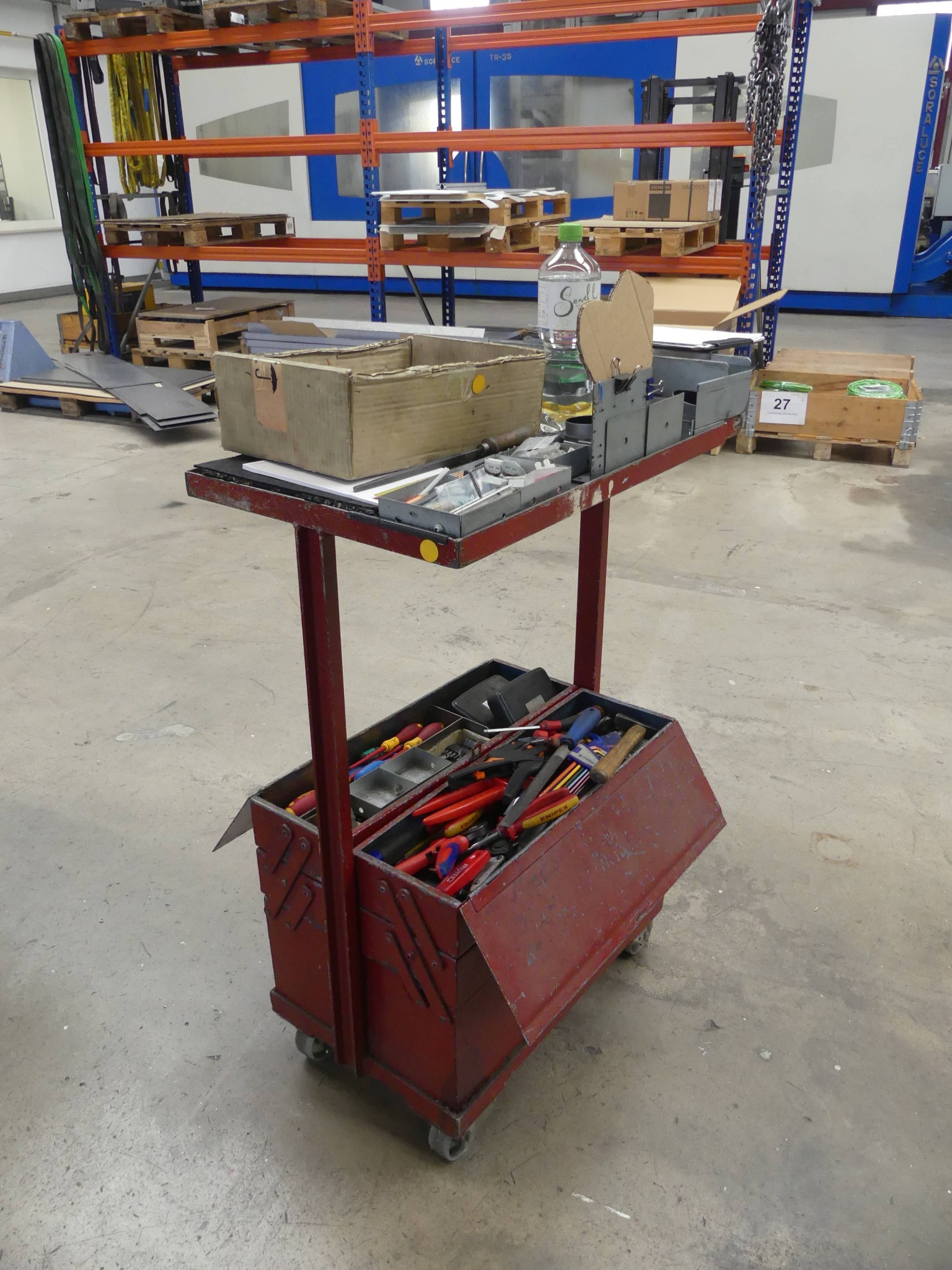 Maschinen und Betriebsausstattung eines Maschinenbauunternehmens-3