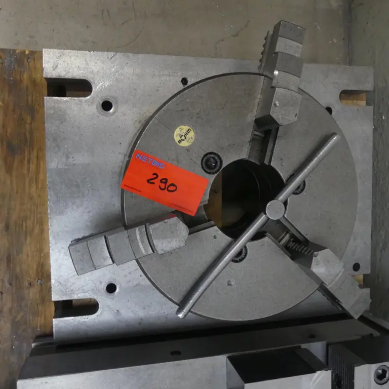 Dreibackenfutter Röhm