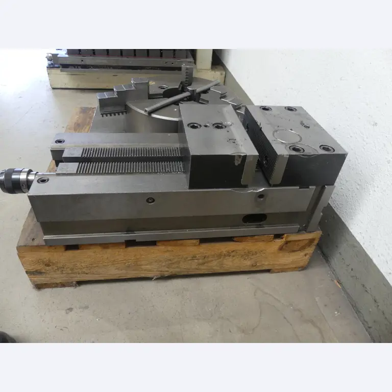 Maschinen und Betriebsausstattung eines Maschinenbauunternehmens-3