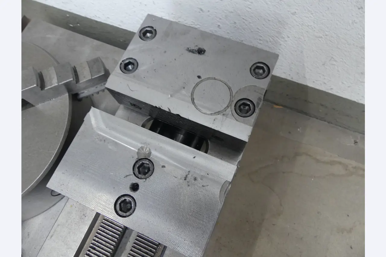 Maschinen und Betriebsausstattung eines Maschinenbauunternehmens-4