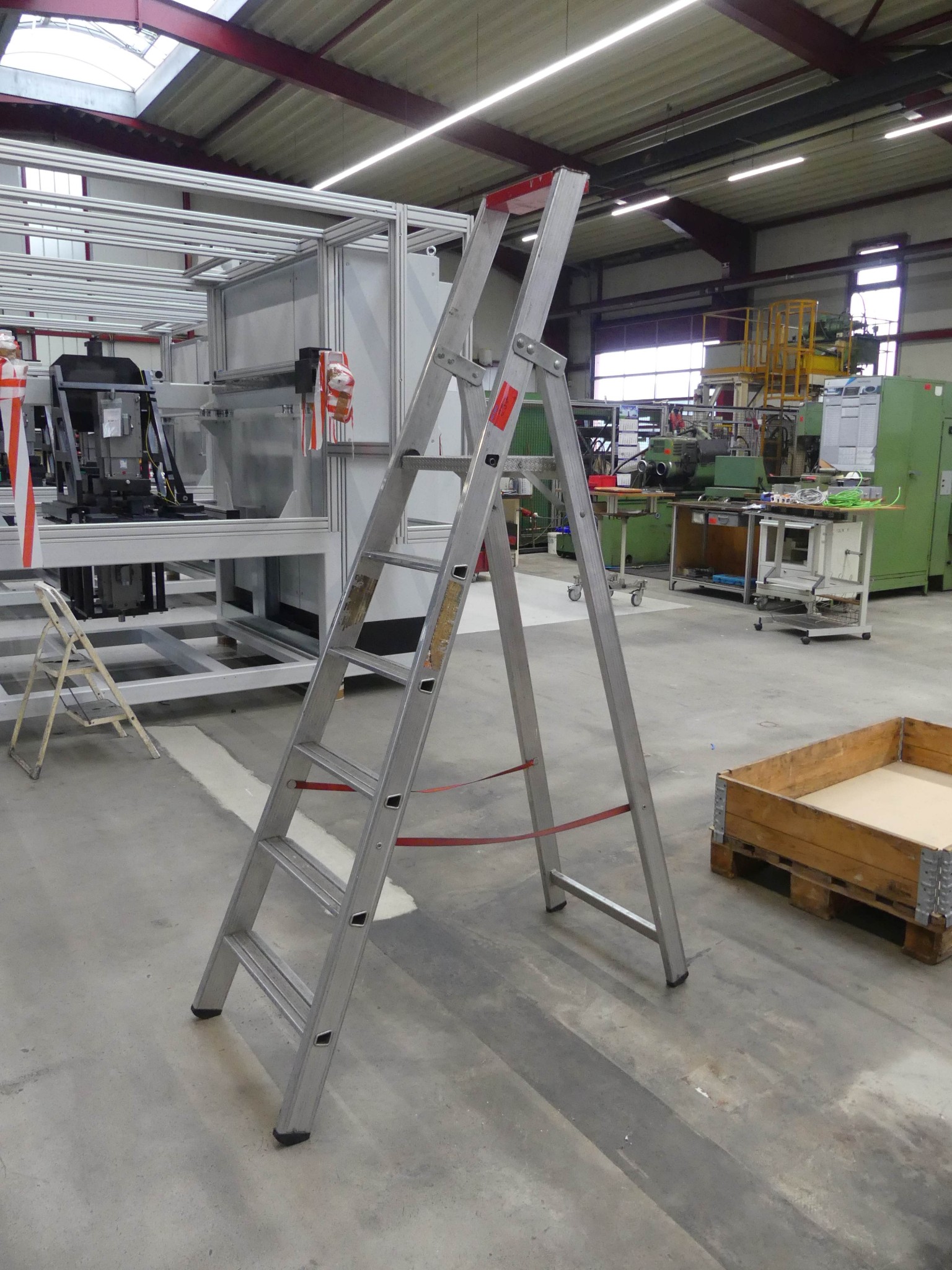 Maschinen und Betriebsausstattung eines Maschinenbauunternehmens-1