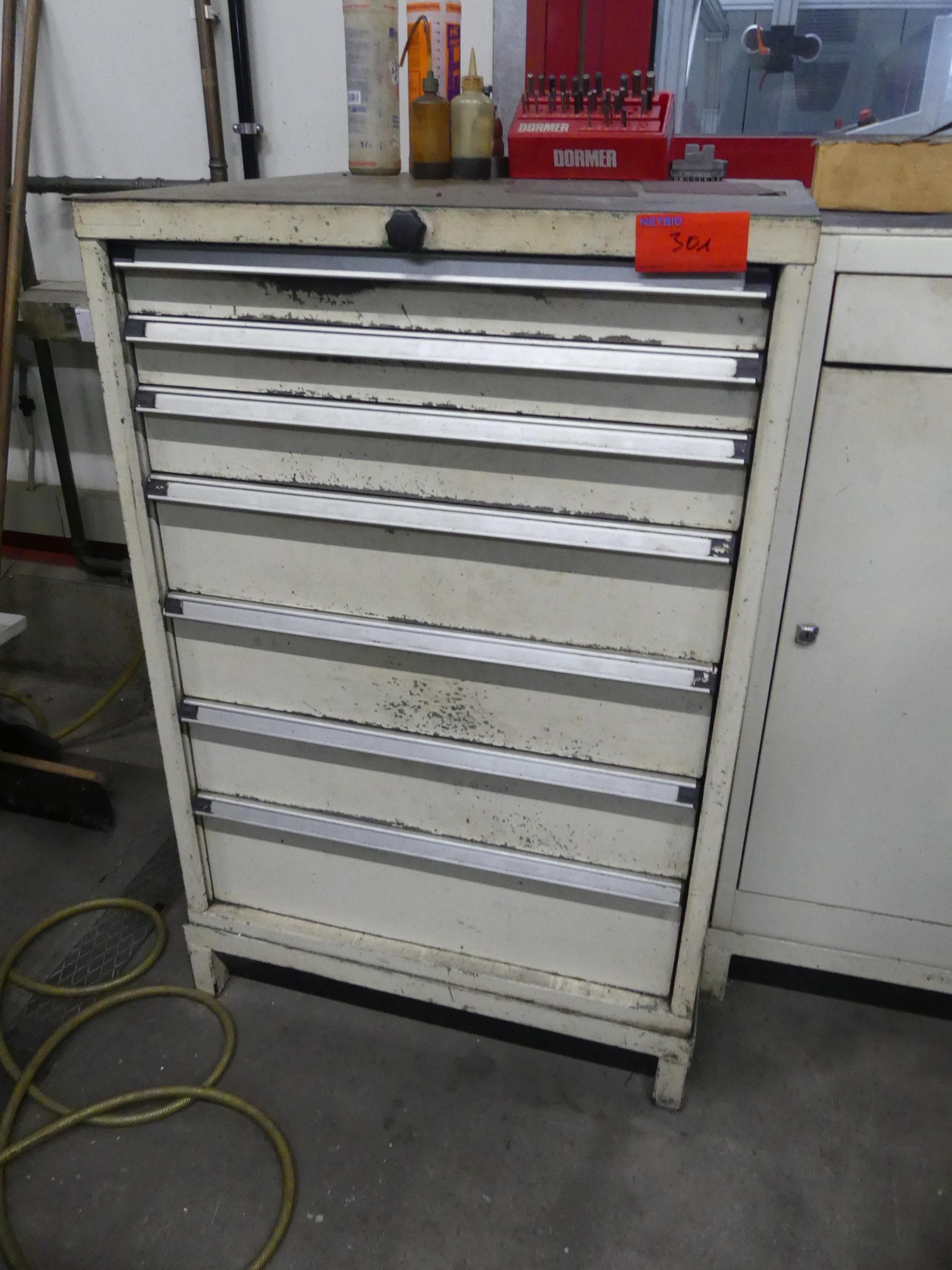 Maschinen und Betriebsausstattung eines Maschinenbauunternehmens-1