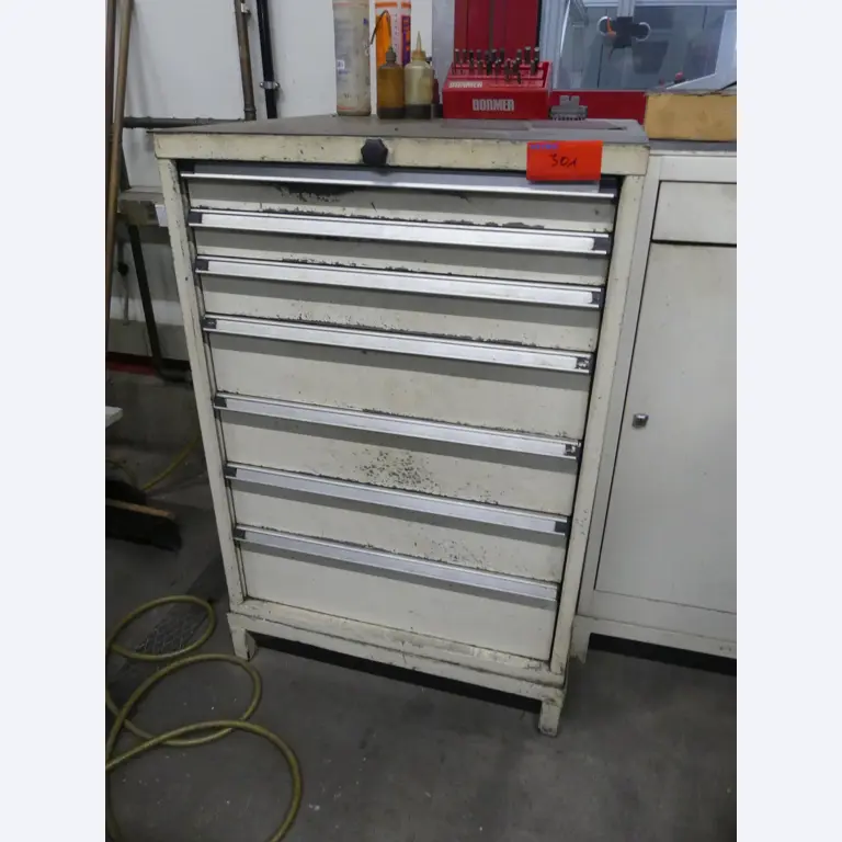 Maschinen und Betriebsausstattung eines Maschinenbauunternehmens-1