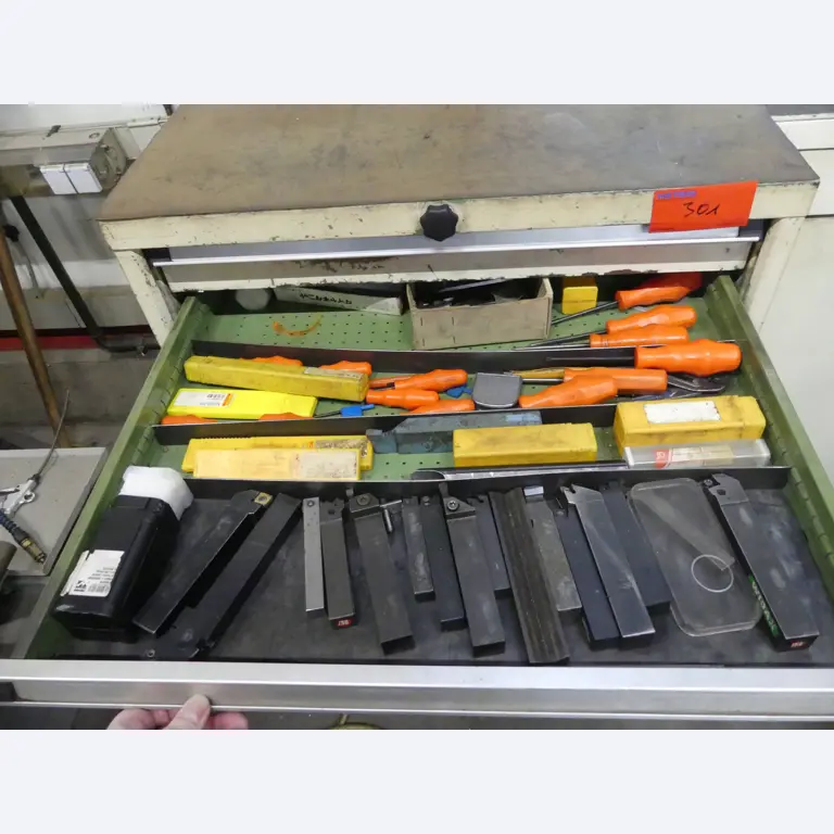 Maschinen und Betriebsausstattung eines Maschinenbauunternehmens-3