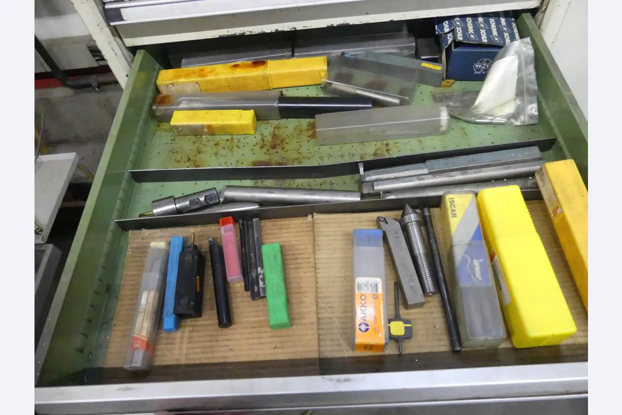 Maschinen und Betriebsausstattung eines Maschinenbauunternehmens-4