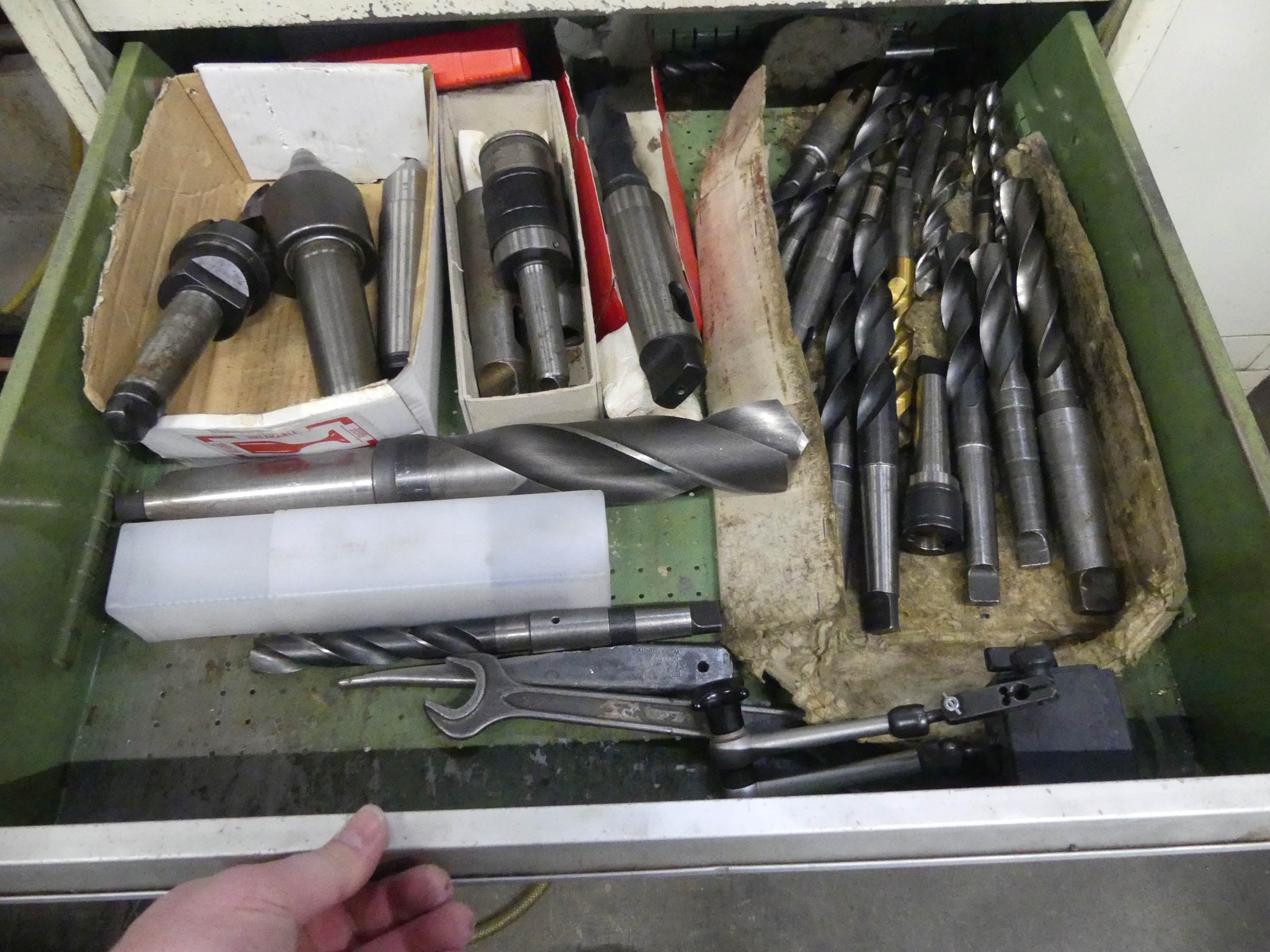 Maschinen und Betriebsausstattung eines Maschinenbauunternehmens-5