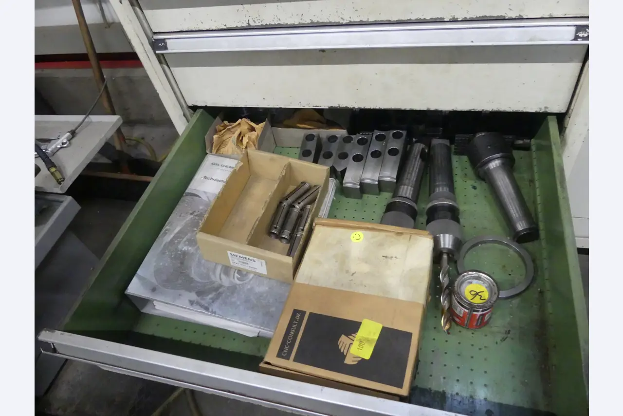 Maschinen und Betriebsausstattung eines Maschinenbauunternehmens-6