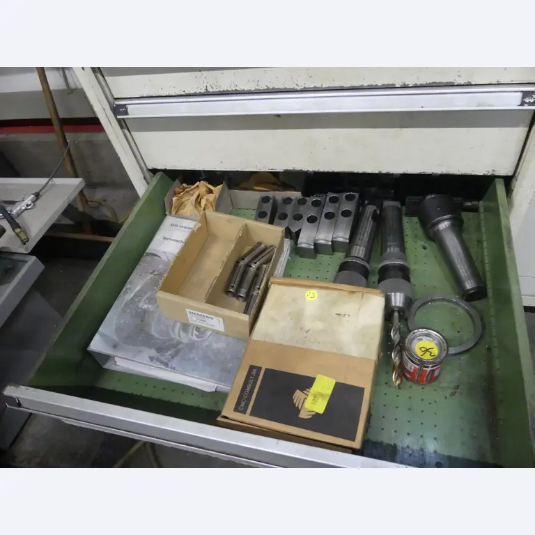 Maschinen und Betriebsausstattung eines Maschinenbauunternehmens-6