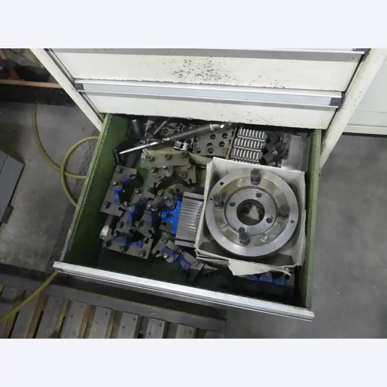 Maschinen und Betriebsausstattung eines Maschinenbauunternehmens-8