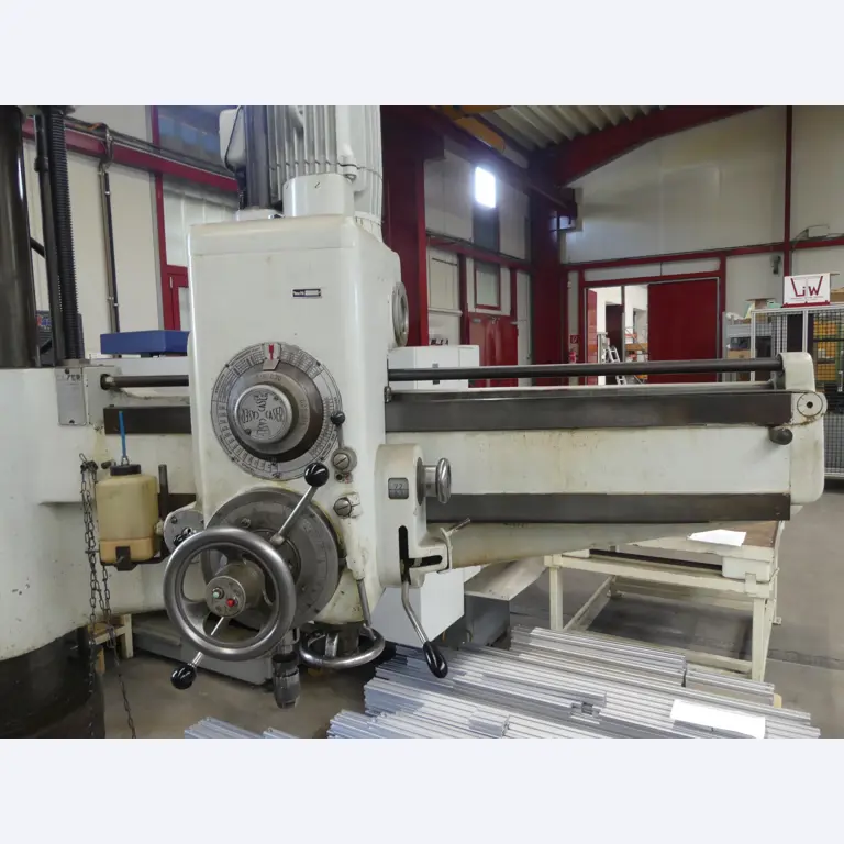 Maschinen und Betriebsausstattung eines Maschinenbauunternehmens-3