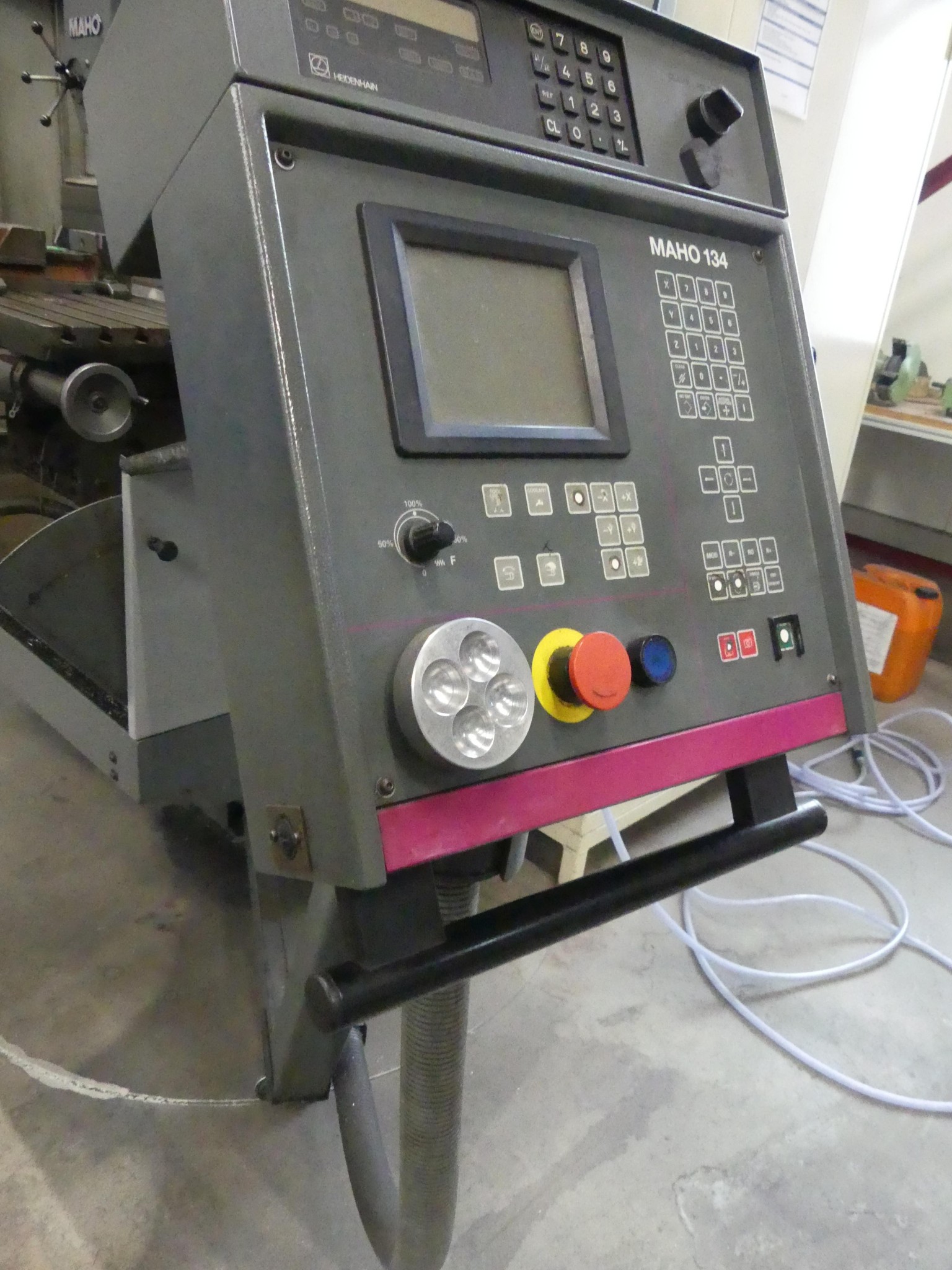 Maschinen und Betriebsausstattung eines Maschinenbauunternehmens-2