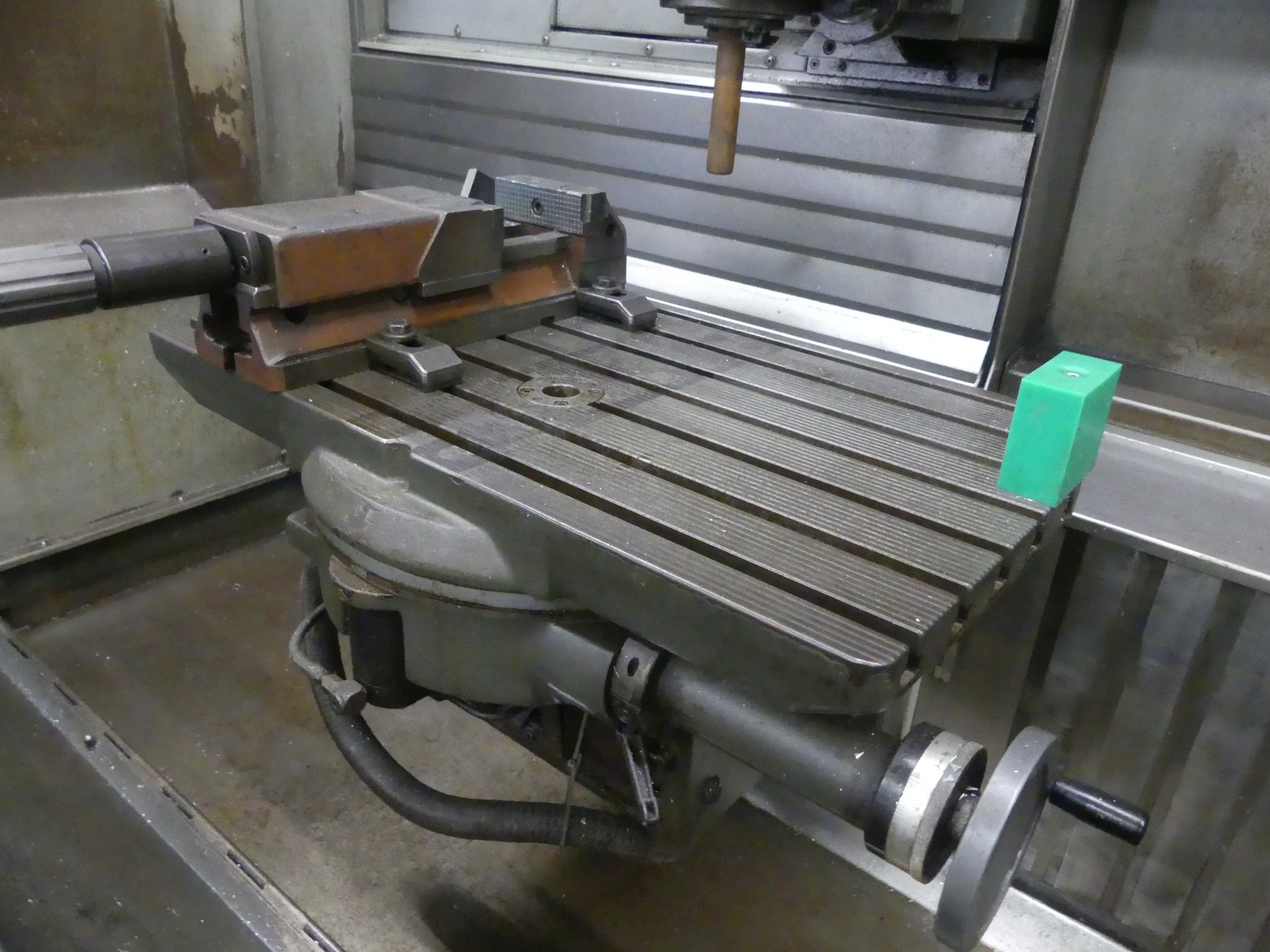 Maschinen und Betriebsausstattung eines Maschinenbauunternehmens-3