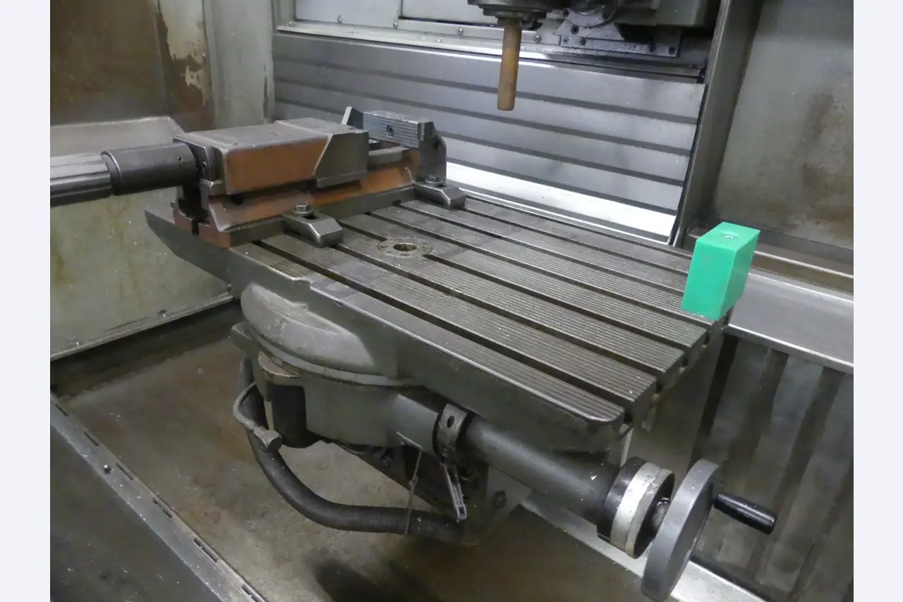 Maschinen und Betriebsausstattung eines Maschinenbauunternehmens-3