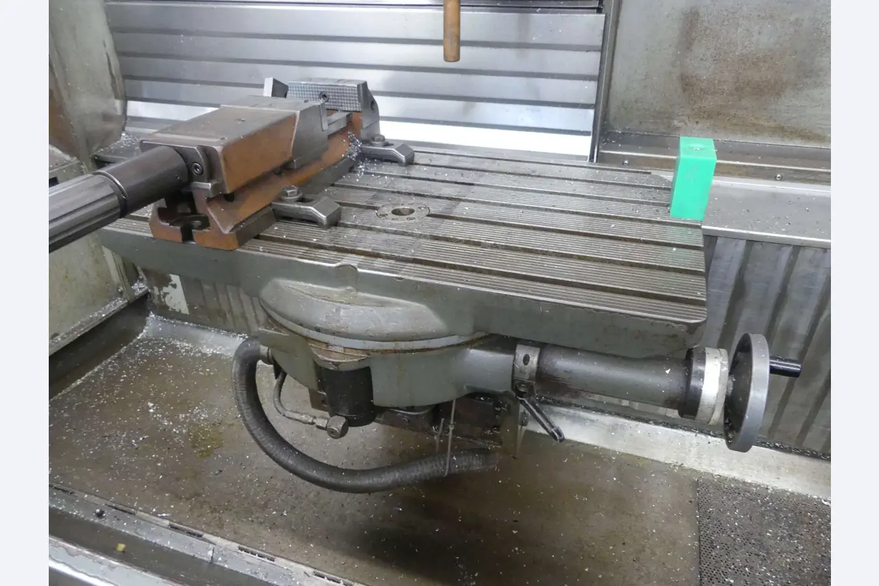 Maschinen und Betriebsausstattung eines Maschinenbauunternehmens-8