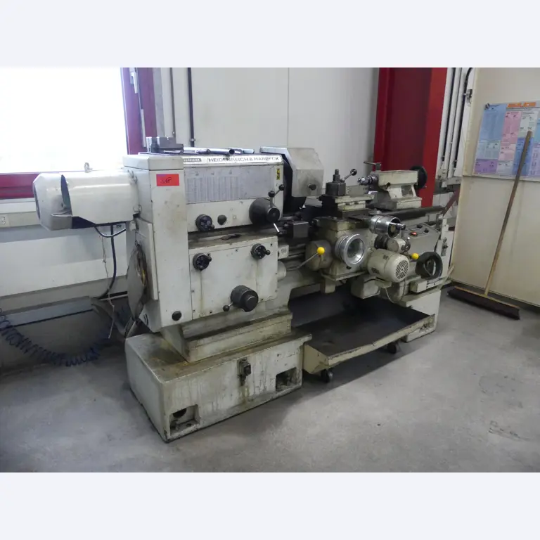 Maschinen und Betriebsausstattung eines Maschinenbauunternehmens-1