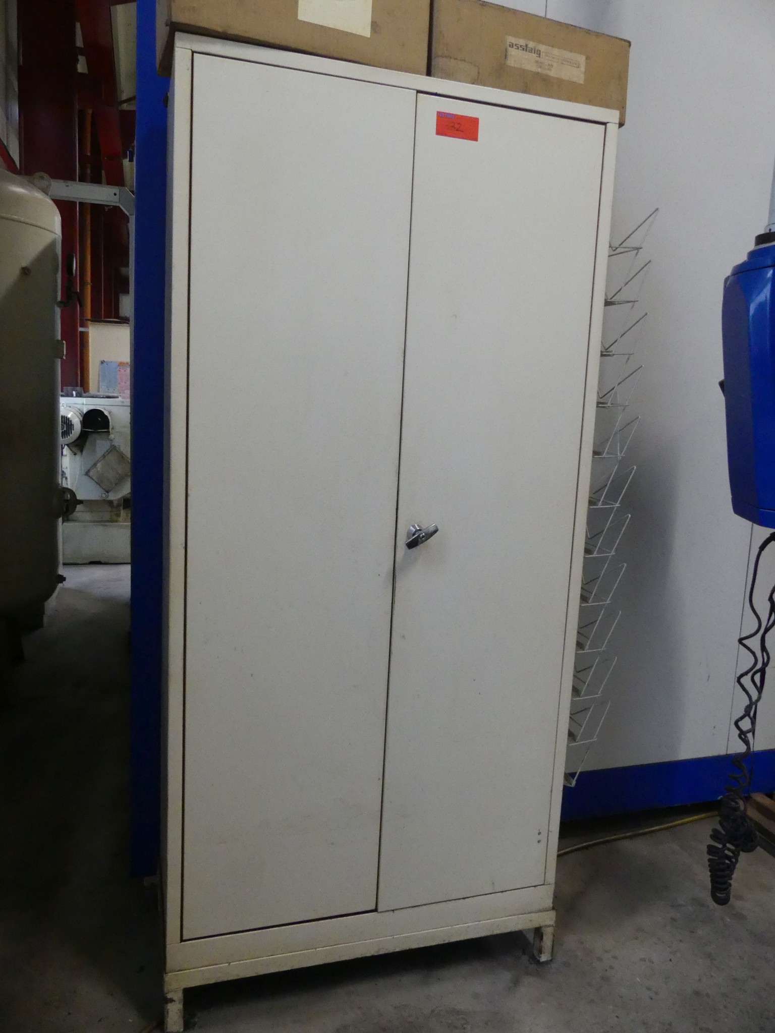 Maschinen und Betriebsausstattung eines Maschinenbauunternehmens-1